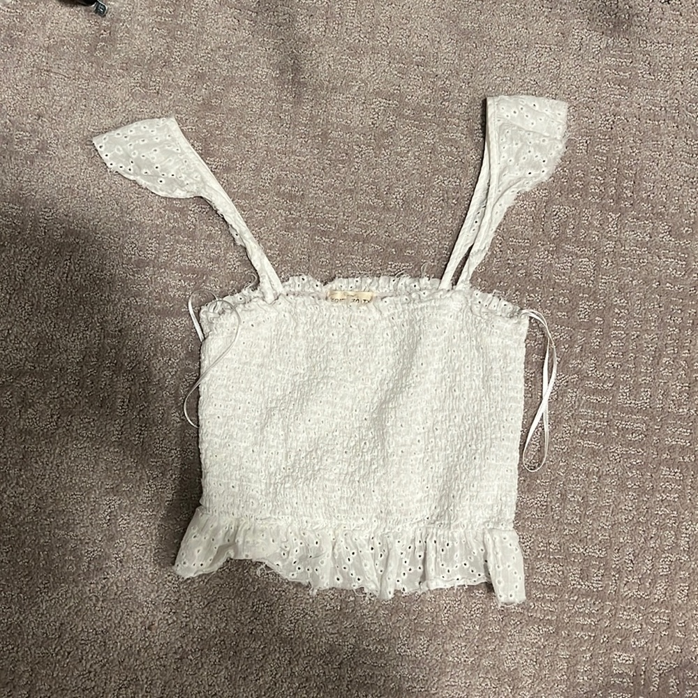 Local boutique too with scrunch top